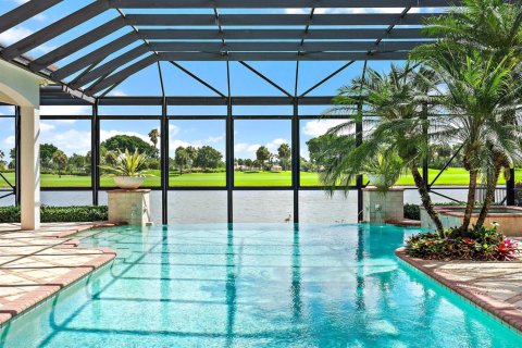 House in West Palm Beach, Florida 5 bedrooms, 487.83 sq.m. № 2248574 - photo 4