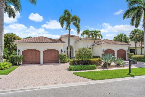 House in West Palm Beach, Florida 5 bedrooms, 487.83 sq.m. № 2248574 - photo 2