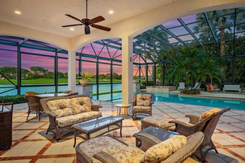 House in West Palm Beach, Florida 5 bedrooms, 487.83 sq.m. № 2248574 - photo 6