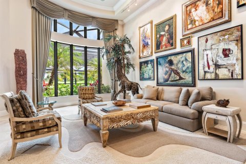 House in West Palm Beach, Florida 5 bedrooms, 487.83 sq.m. № 2248574 - photo 14
