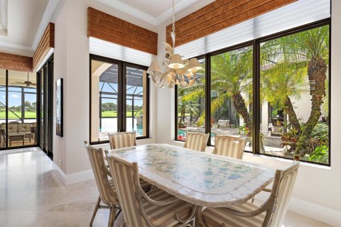 House in West Palm Beach, Florida 5 bedrooms, 487.83 sq.m. № 2248574 - photo 27