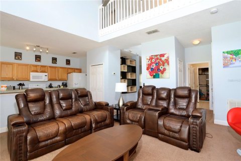 House in Kissimmee, Florida 5 bedrooms, 238.94 sq.m. № 1833029 - photo 21
