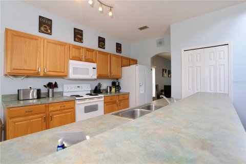 House in Kissimmee, Florida 5 bedrooms, 238.94 sq.m. № 1833029 - photo 15