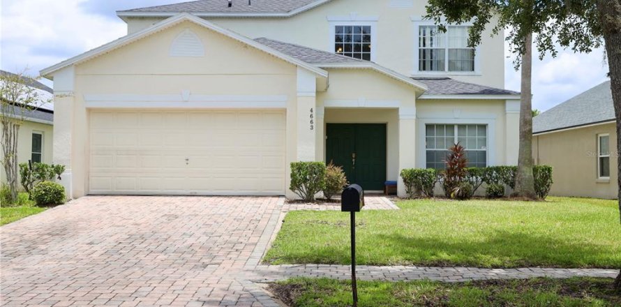House in Kissimmee, Florida 5 bedrooms, 238.94 sq.m. № 1833029