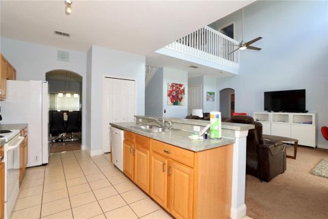 House in Kissimmee, Florida 5 bedrooms, 238.94 sq.m. № 1833029 - photo 18