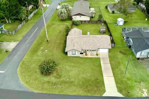 Villa ou maison à vendre à Ocala, Floride: 3 chambres, 113.53 m2 № 2345413 - photo 2