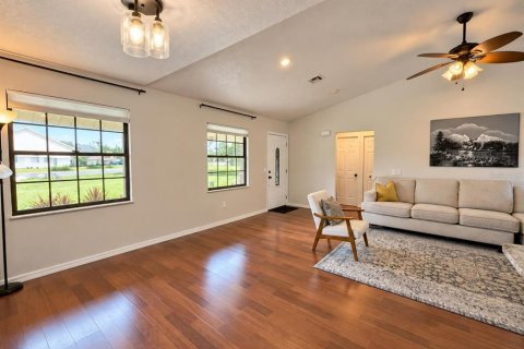Villa ou maison à vendre à Ocala, Floride: 3 chambres, 113.53 m2 № 2345413 - photo 9