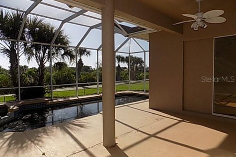 Villa ou maison à vendre à Sarasota, Floride: 2 chambres, 174.1 m2 № 2142567 - photo 22
