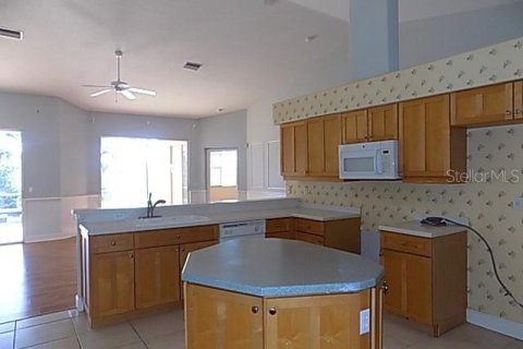 Villa ou maison à vendre à Sarasota, Floride: 2 chambres, 174.1 m2 № 2142567 - photo 19
