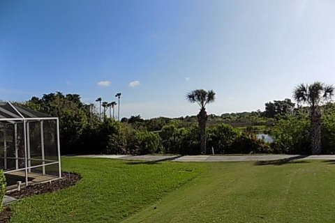 Villa ou maison à vendre à Sarasota, Floride: 2 chambres, 174.1 m2 № 2142567 - photo 24