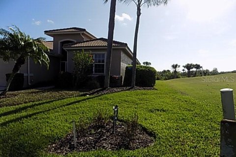 Villa ou maison à vendre à Sarasota, Floride: 2 chambres, 174.1 m2 № 2142567 - photo 3