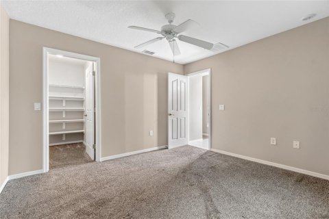 House in Weeki Wachee, Florida 3 bedrooms, 214.88 sq.m. № 2284863 - photo 26