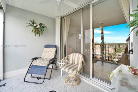 Condominio en venta en Hollywood, Florida, 2 dormitorios, 116.31 m2 № 2052367 - foto 23