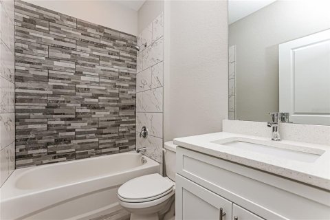 Casa en alquiler en Kissimmee, Florida, 4 dormitorios, 155.15 m2 № 2112987 - foto 13