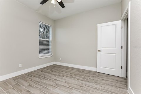 Casa en alquiler en Kissimmee, Florida, 4 dormitorios, 155.15 m2 № 2112987 - foto 4