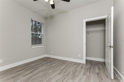Casa en alquiler en Kissimmee, Florida, 4 dormitorios, 155.15 m2 № 2112987 - foto 15