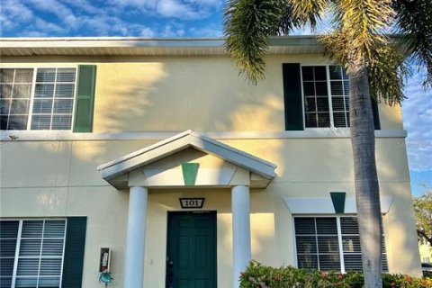 Townhouse in Bradenton, Florida 3 bedrooms, 111.48 sq.m. № 1800430 - photo 2