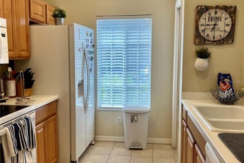 Townhouse in Bradenton, Florida 3 bedrooms, 111.48 sq.m. № 1800430 - photo 3