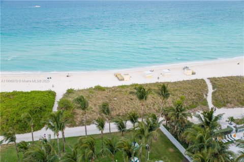 Copropriété à vendre à Miami Beach, Floride: 2 chambres, 130.06 m2 № 1966277 - photo 7