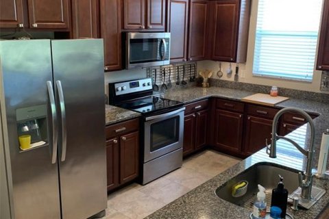 Townhouse in Riverview, Florida 4 bedrooms, 205.22 sq.m. № 1597741 - photo 13