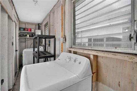 Villa ou maison à louer à Gulfport, Floride: 2 chambres, 77.29 m2 № 2410422 - photo 23