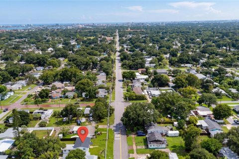 Villa ou maison à louer à Gulfport, Floride: 2 chambres, 77.29 m2 № 2410422 - photo 25