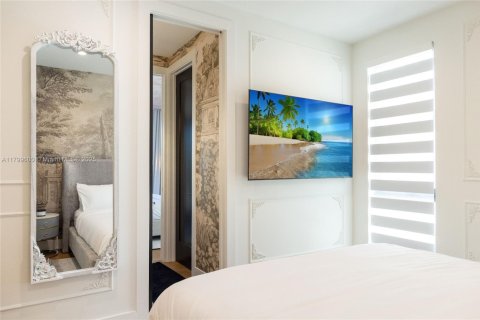 Снять в аренду таунхаус в Майами, Флорида 4 спальни, 161.65м2, № 1959451 - фото 23