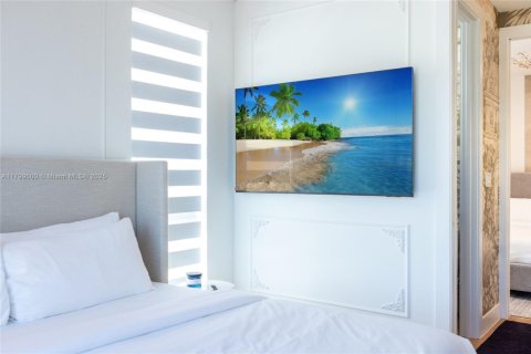 Снять в аренду таунхаус в Майами, Флорида 4 спальни, 161.65м2, № 1959451 - фото 25