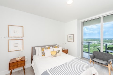 Condo in North Miami Beach, Florida, 2 bedrooms  № 2080312 - photo 16