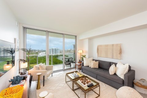 Condo in North Miami Beach, Florida, 2 bedrooms  № 2080312 - photo 30