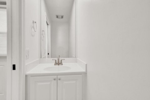 Townhouse in Jupiter, Florida 3 bedrooms, 149.67 sq.m. № 2086477 - photo 17