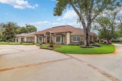 Villa ou maison à vendre à Orlando, Floride: 4 chambres, 393.91 m2 № 1774098 - photo 18