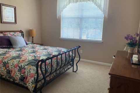 Condo in Davenport, Florida, 4 bedrooms  № 1890573 - photo 8