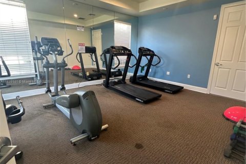 Condo in Davenport, Florida, 4 bedrooms  № 1890573 - photo 14
