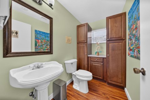 Commercial property in Stuart, Florida № 2353161 - photo 25