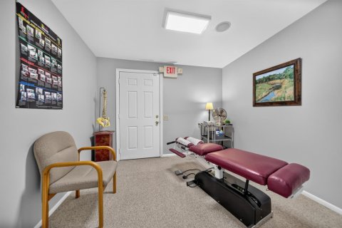 Commercial property in Stuart, Florida № 2353161 - photo 21