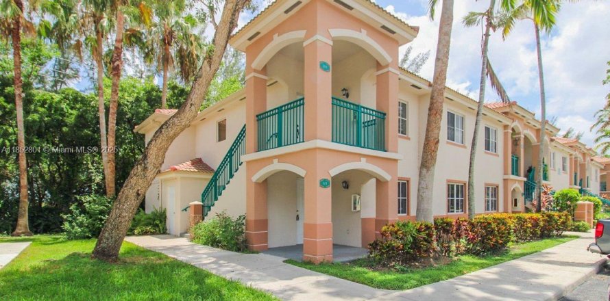 Condominio en Homestead, Florida, 3 dormitorios  № 1867357