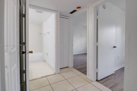 Condominio en venta en Homestead, Florida, 3 dormitorios, 102.1 m2 № 1867357 - foto 13