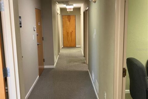 Commercial property in Port Charlotte, Florida 120.77 sq.m. № 1631995 - photo 22