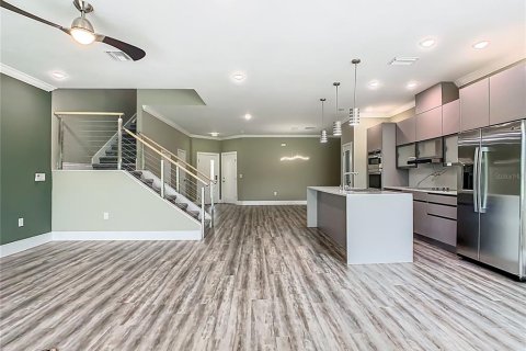 Adosado en venta en Davenport, Florida, 3 dormitorios, 208.57 m2 № 1777262 - foto 12