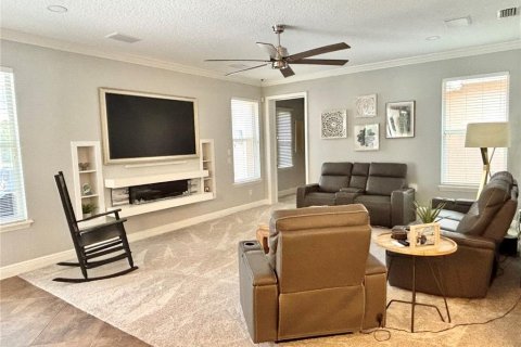 House in DeLand, Florida 6 bedrooms, 400.87 sq.m. № 2317443 - photo 15