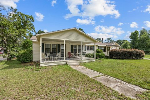 House in Branford, Florida 3 bedrooms, 134.52 sq.m. № 1778717 - photo 2