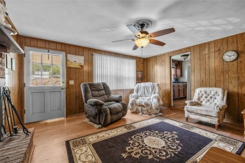 House in Branford, Florida 3 bedrooms, 134.52 sq.m. № 1778717 - photo 12