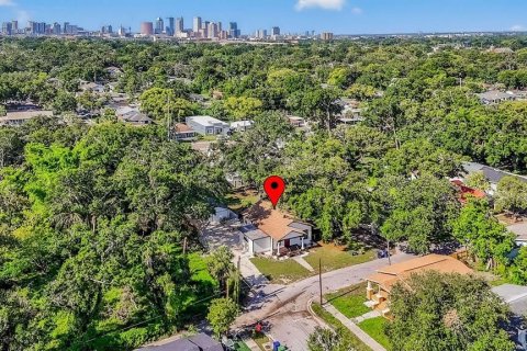House in Tampa, Florida 3 bedrooms, 124.12 sq.m. № 1801695 - photo 5