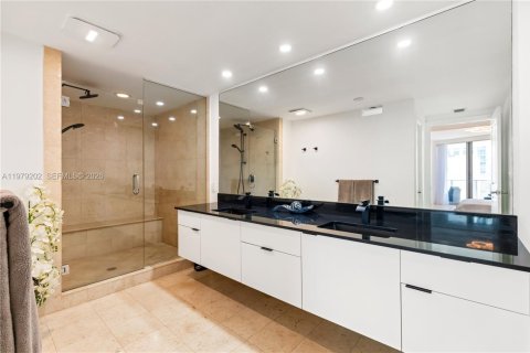 Condominio en alquiler en Hollywood, Florida, 2 dormitorios, 161 m2 № 2044736 - foto 24