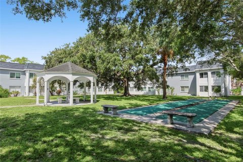 Condo in Saint Petersburg, Florida, 1 bedroom  № 2377905 - photo 26