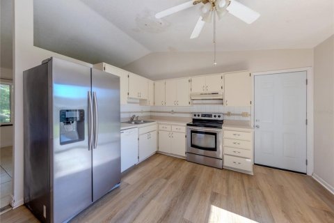 Villa ou maison à vendre à Sarasota, Floride: 2 chambres, 85.93 m2 № 1851446 - photo 10