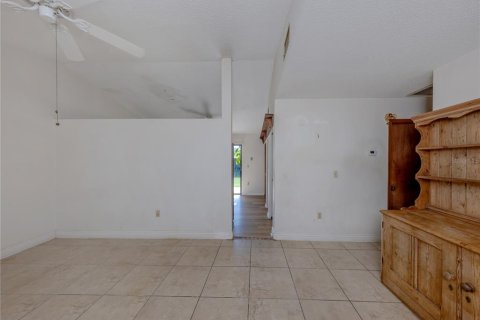 Villa ou maison à vendre à Sarasota, Floride: 2 chambres, 85.93 m2 № 1851446 - photo 5
