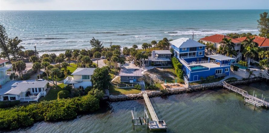 Land in Nokomis, Florida № 2105712