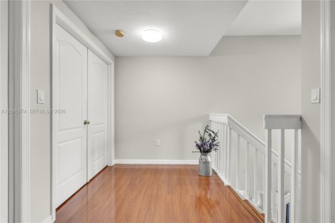 Touwnhouse à vendre à Pembroke Pines, Floride: 3 chambres, 153.94 m2 № 2385216 - photo 16